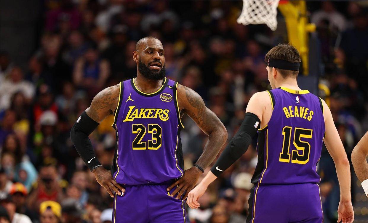 湖人队防守崩盘，惨遭对手狂轰猛炸，学习东西.九游游戏大全官网